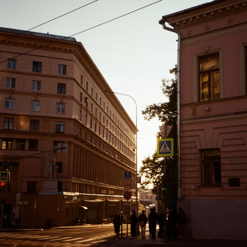 on the way home, photo by emmachern on the wall