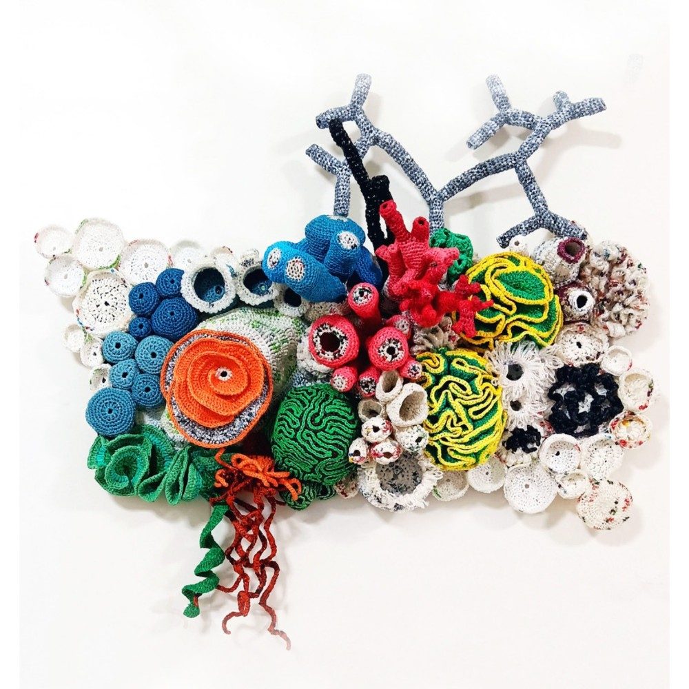 PLASTIC CORAL REEF#01 Crocheted with more than 60 plastic ba, photo by Sarasilene on the wall · WallPixelArt Art