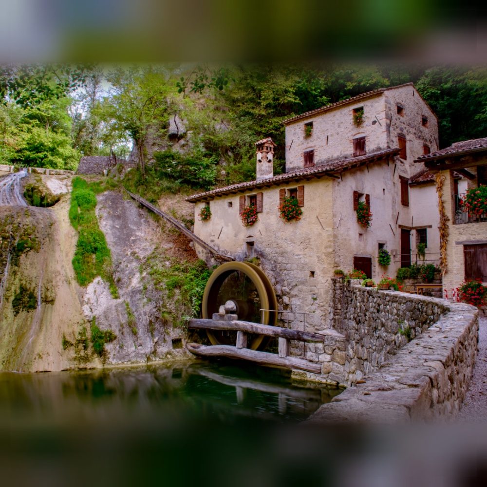 Il mulino, photo by Dasso85 on the wall · WallPixelArt Photography